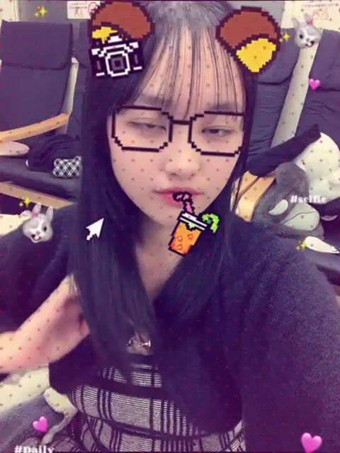 v1c044g50000d6aknv7og65vcp7ussr0