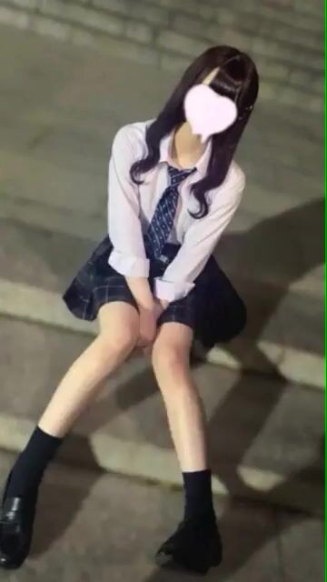 CnasILOqvmnCzgLfCxvmeUXwXhF7sZCbeIMGEYEnc0c