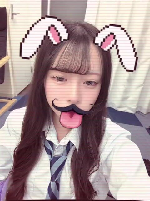 v1c044g50000d6akinvog65tpc3bpoc0